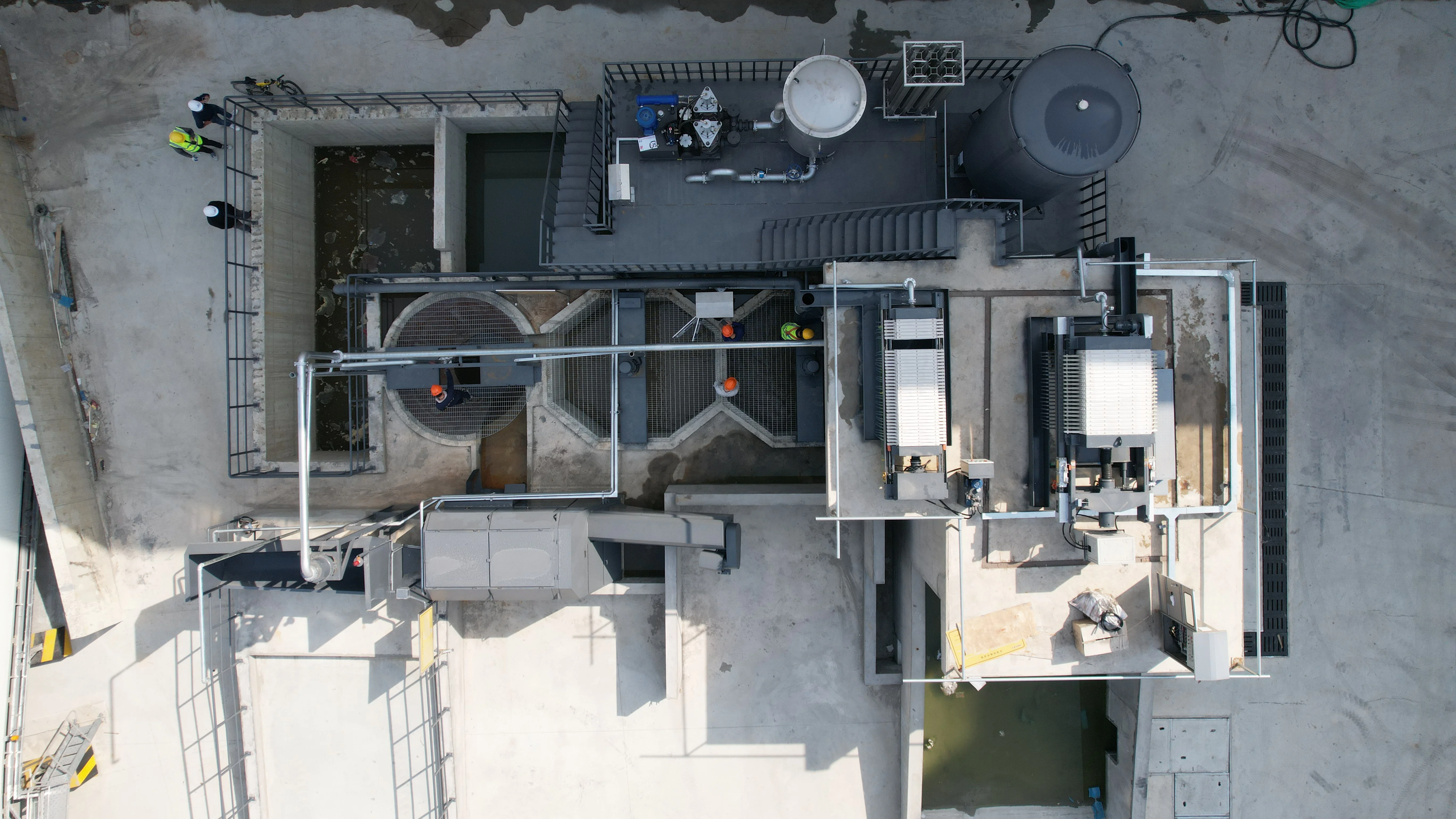Neutralisatie op basis van CO₂ – een veiliger alternatief voor alkalische afvalwaterbehandeling in betoncentrales